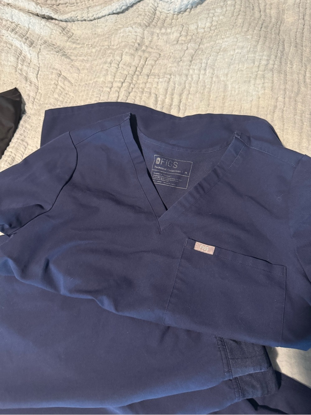 Figs Navy scrub set. Top M bottom M/T
